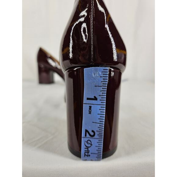 KARL LAGERFELD PARIS ADINA BURGUNDY PATENT LEATHER HEELS SIZE 5M/35B - Picture 7 of 15